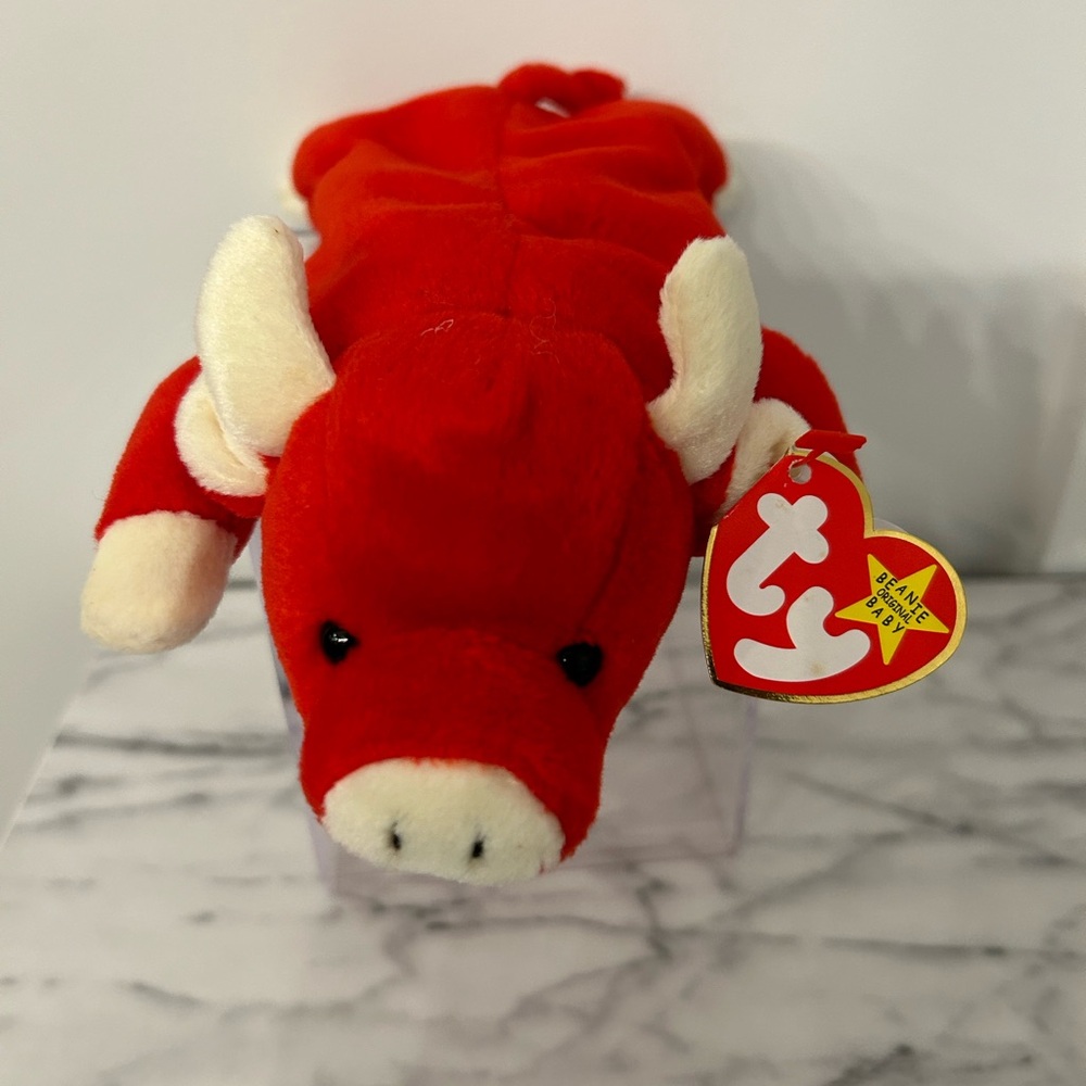 TY Snort Beanie Baby Red Bull 1995  New. Vintage